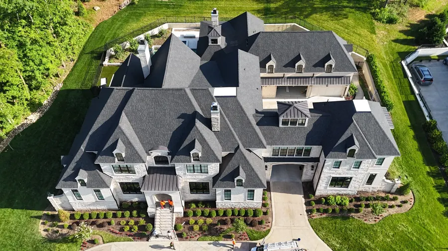 Charcoal Black — CertainTeed Landmark PRO Max Def Charcoal Black roof by Three Stone in Middle Tennessee