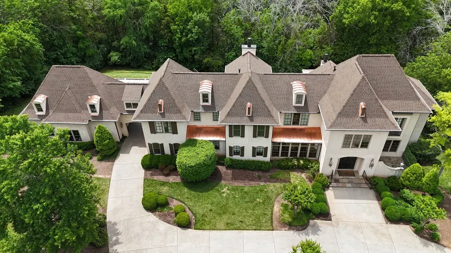 Heather Blend — CertainTeed Landmark Heather Blend roof by Three Stone in Middle Tennessee
