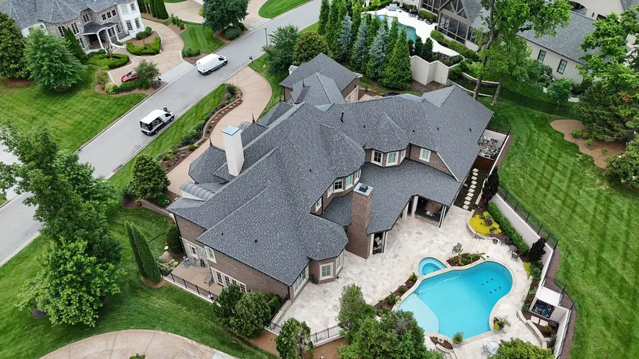 Driftwood — CertainTeed Landmark Driftwood roof by Three Stone in Middle Tennessee