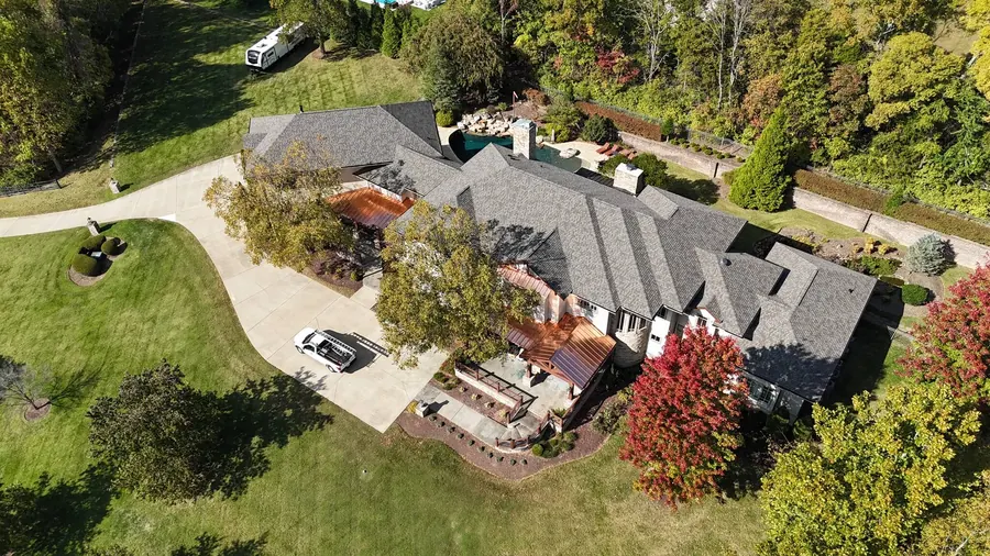 Weathered Wood — CertainTeed Landmark Weathered Wood roof by Three Stone in Middle Tennessee