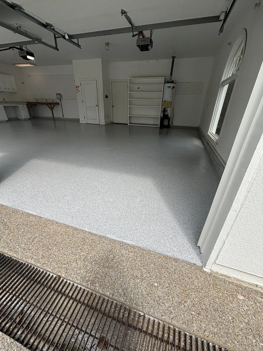 Light Gray Flake Garage — Penntek polyurea flake system by Three Stone in Middle Tennessee