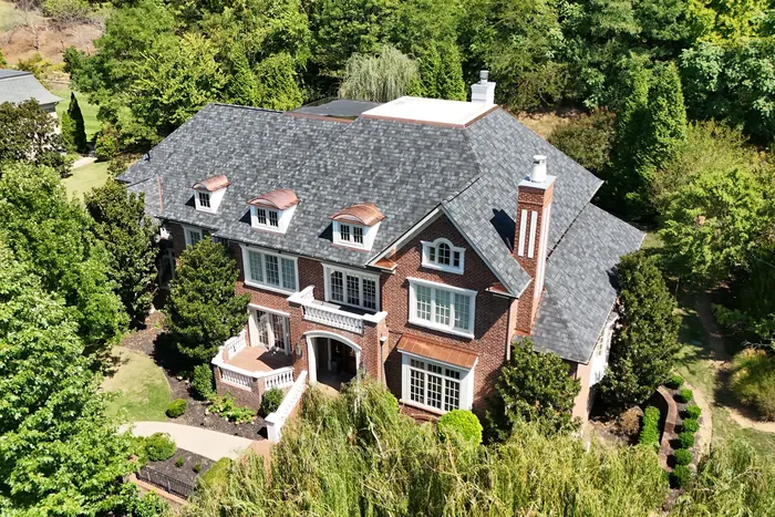 Belmont Black Granite — CertainTeed Belmont Black Granite roof installed by Three Stone in Middle Tennessee