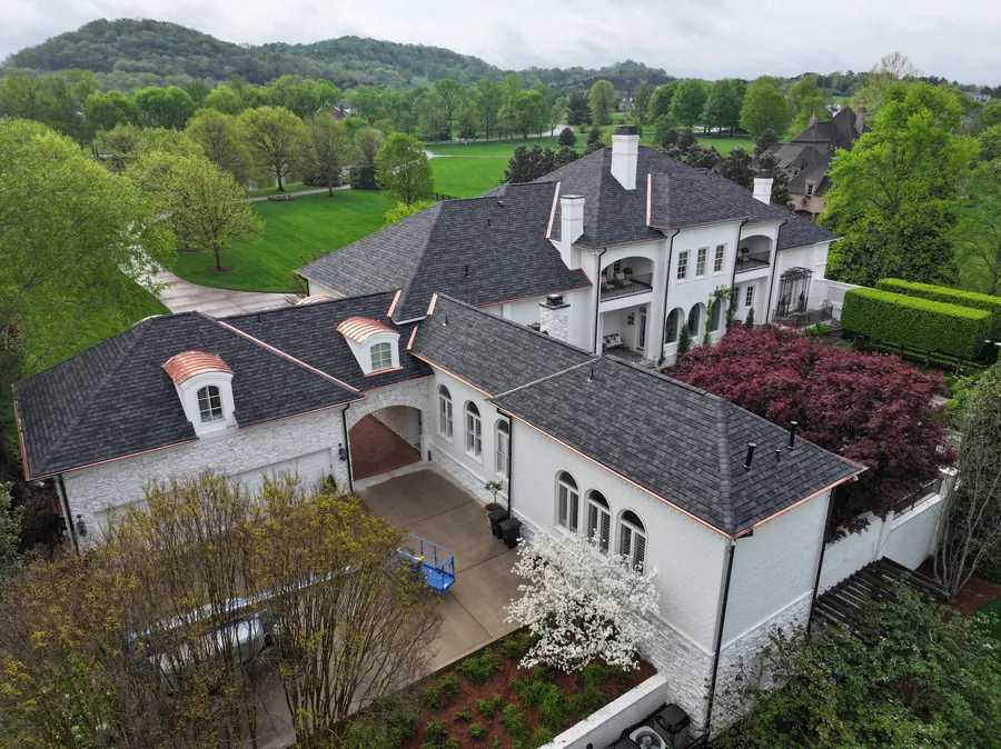 Camelot II Antique Slate — GAF Camelot II Antique Slate roof by Three Stone in Middle Tennessee