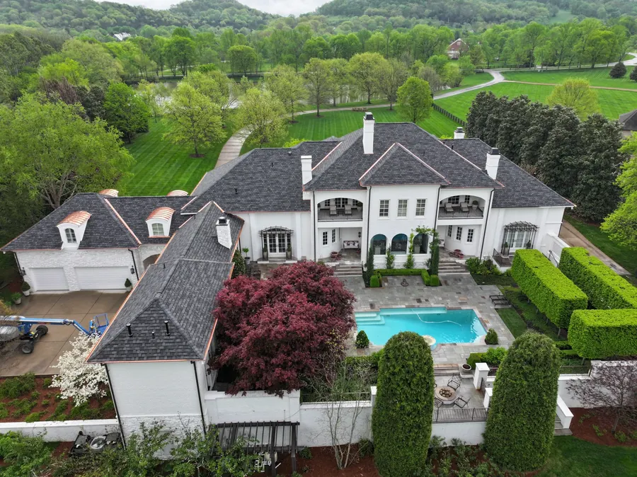 Camelot II Antique Slate — GAF Camelot II Antique Slate roof by Three Stone in Middle Tennessee