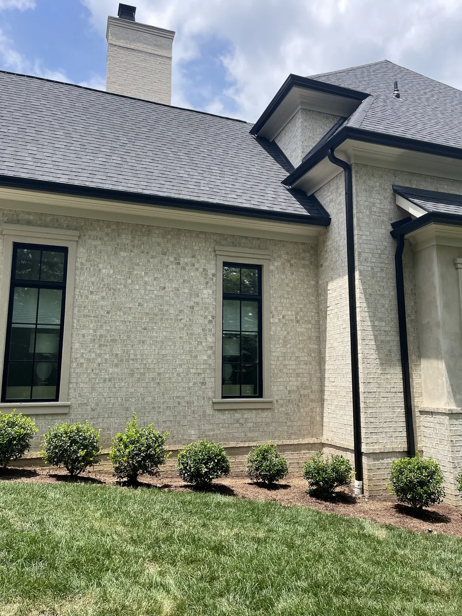 Spectra 6" K-Style — Spectra Metals 6" K-style seamless aluminum gutters by Three Stone in Middle Tennessee