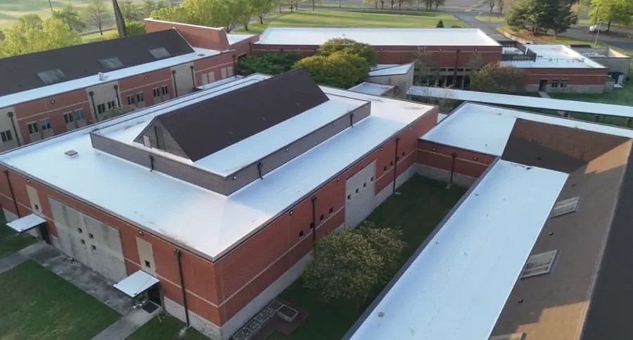 Christ Community Church — Carlisle SynTec TPO & CertainTeed Landmark roof by Three Stone in Middle Tennessee