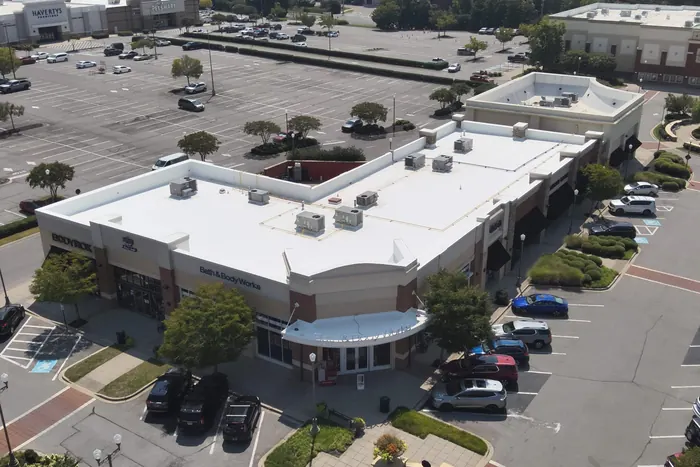 American Eagle — Carlisle SynTec mechanically fastened 60-mil TPO roof installed by Three Stone in Middle Tennessee