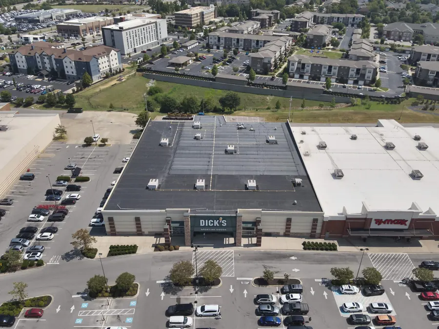 DICK’S Sporting Goods — Carlisle SynTec mechanically fastened EPDM roof by Three Stone in Middle Tennessee