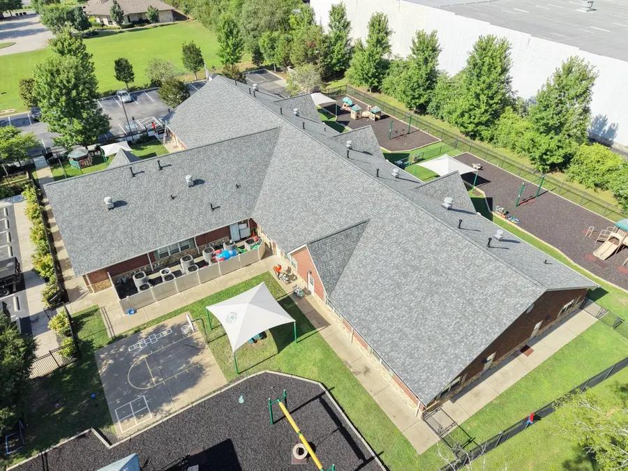 Primrose School — CertainTeed Landmark roof by Three Stone in Middle Tennessee