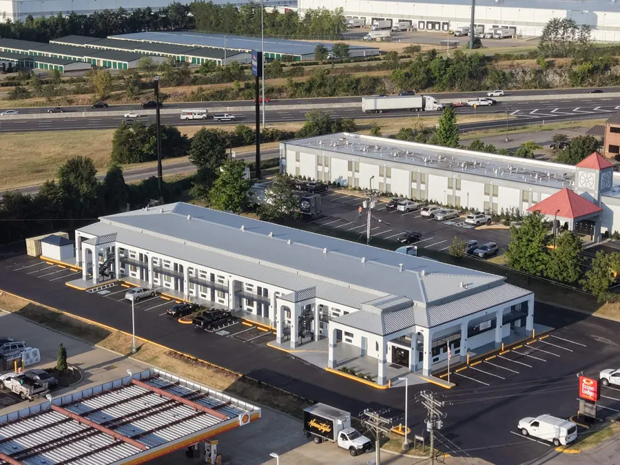 Econo Lodge — R-panel metal roof replacement roof by Three Stone in Middle Tennessee